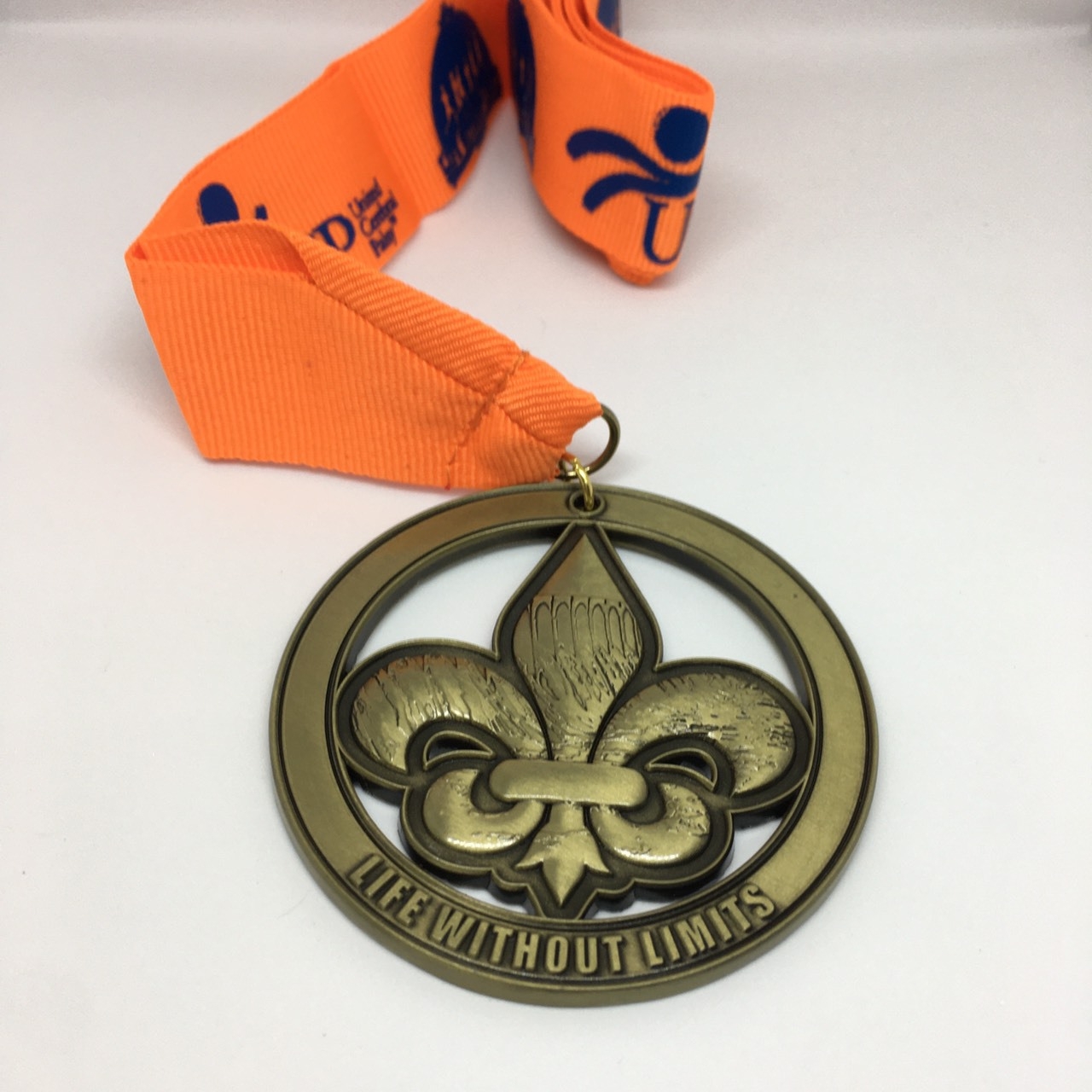 MEDAL033