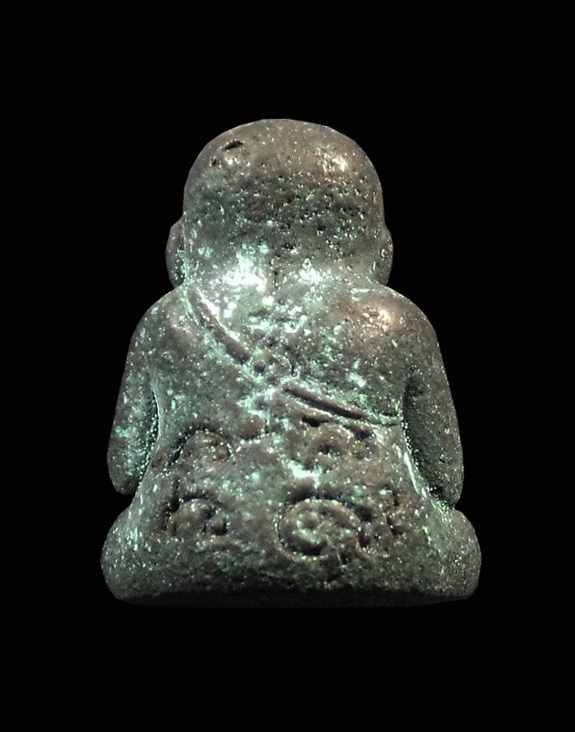 พระปิดตา เนื้อโลหะผสม ไม่ทราบที่