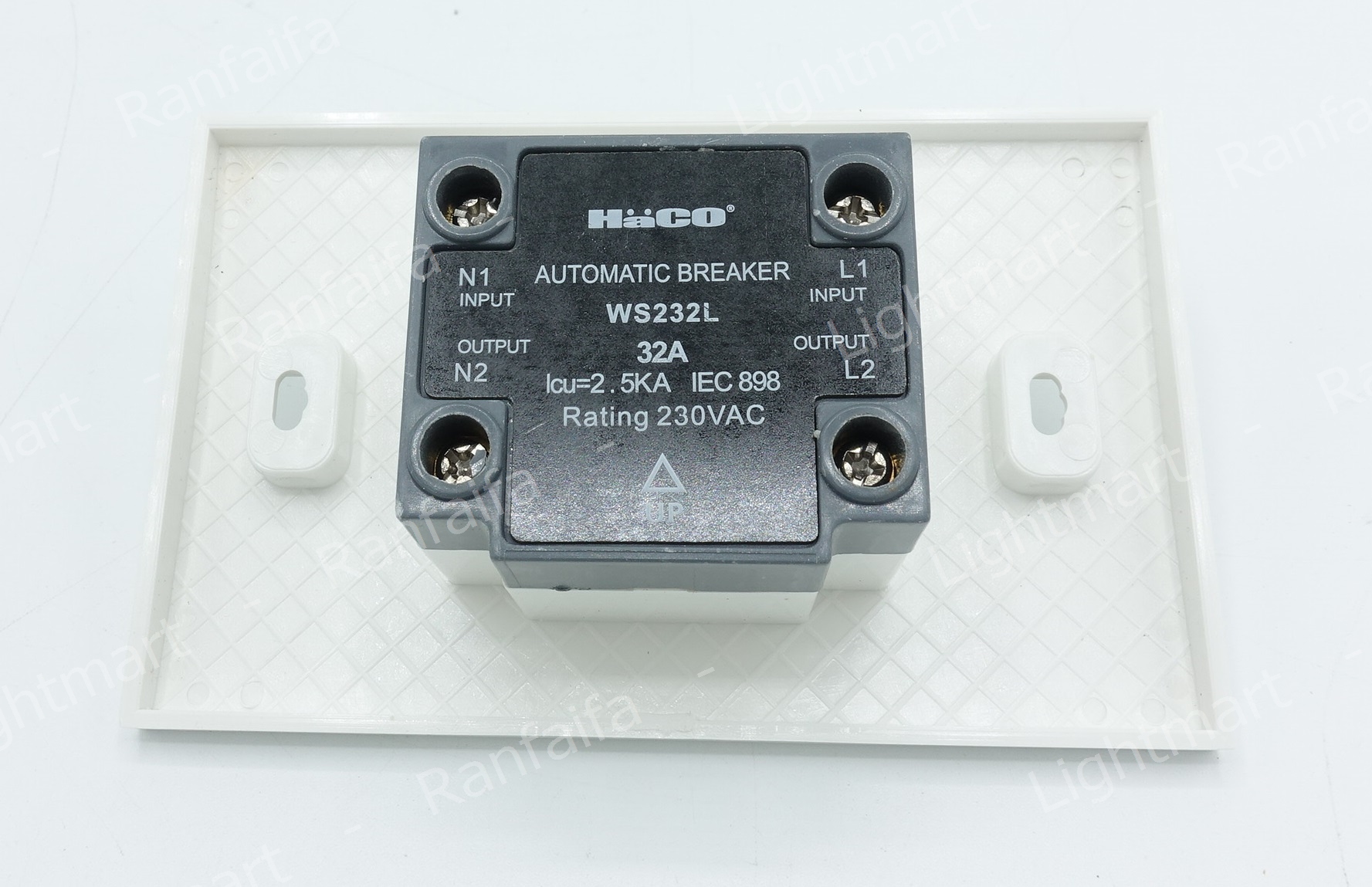 เซฟตี้เบรกเกอร์ (ฝัง) 2P 16-32A HACO (มีไฟ)