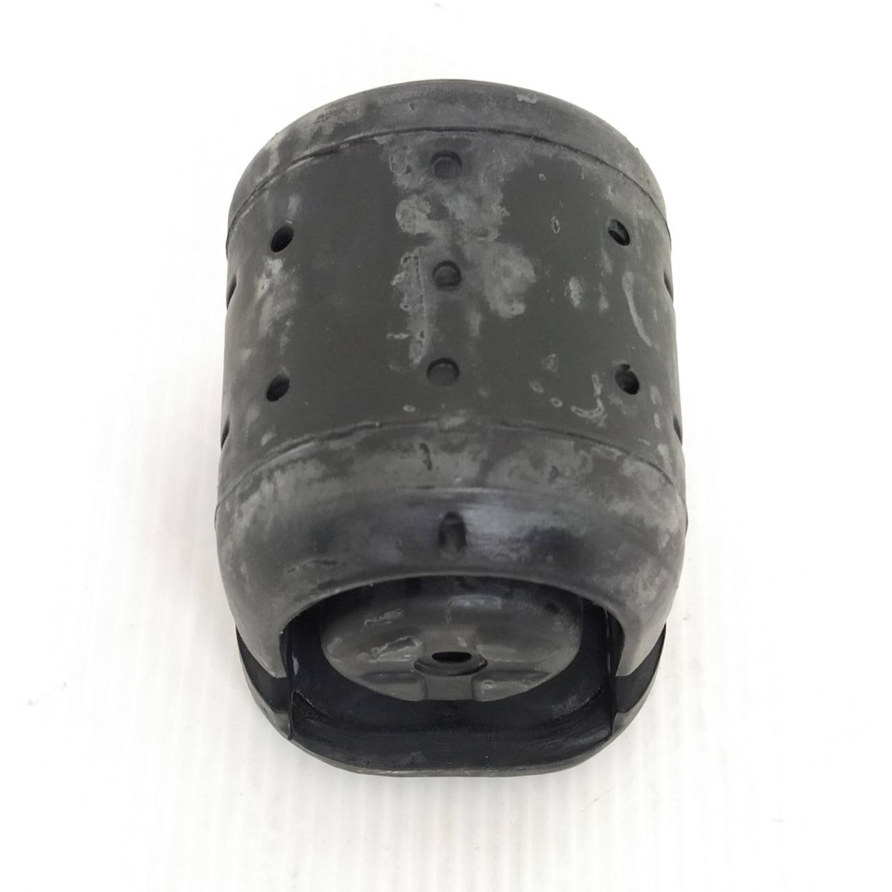 (1ตัว) บู๊ชปีกนก NISSAN ตัวล่าง ตัวใหญ่ รูเล็ก B13 / B14 / NV (ข้างขวา) ตัว ล่าง นิสสัน / LOWER / BIG ARM BUSHING ยี่ห้อ RBI / เบอร์ 54501-52Y10 / N2430WBS