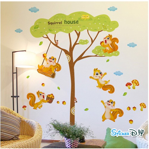 Bigsize Transparent wall sticker สติ๊กเกอร์ติดผนัง Squirrel House (กว้าง155cm.xสูง157cm.)