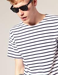 Express ทรง Wayfarer