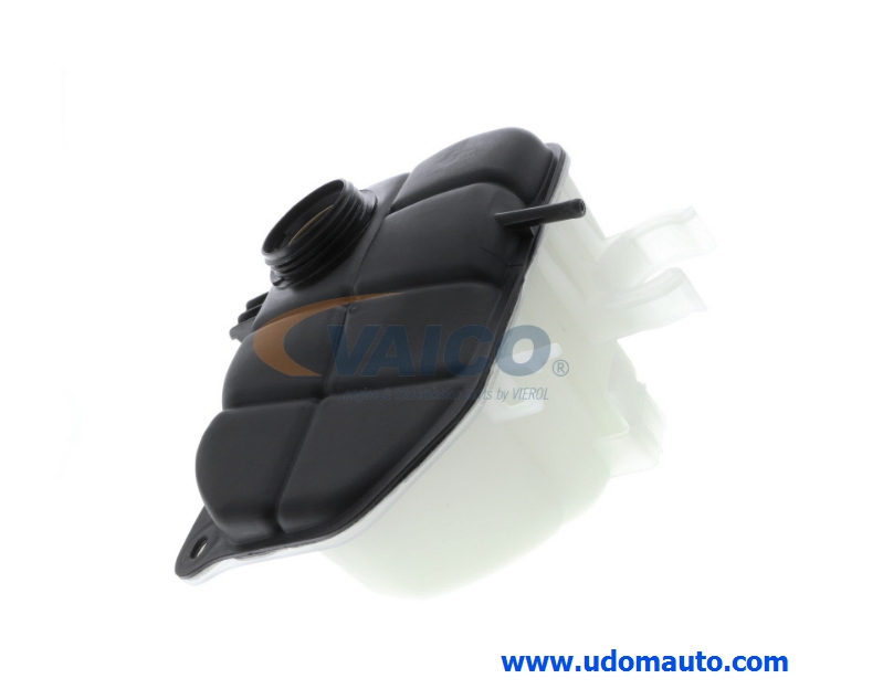 กระป๋องพักน้ำ BENZ W203 / ถังพักหม้อน้ำ