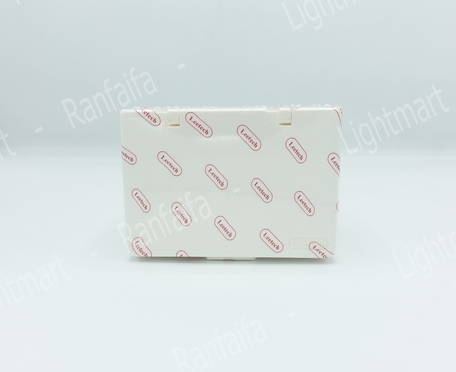 กล่องลอยกันน้ำ (ฝาทึบ) แนวนอน Leetech