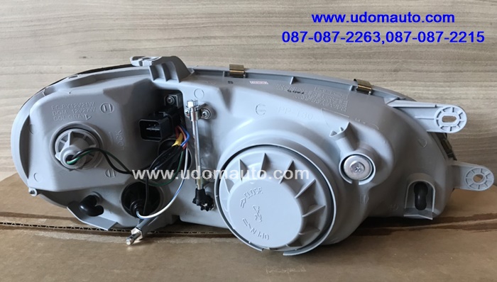 เสื้อไฟหน้า KIA CARNIVAL (ใส่กับรุ่นไฟตัดหมอกเหลี่ยม) / Headlight