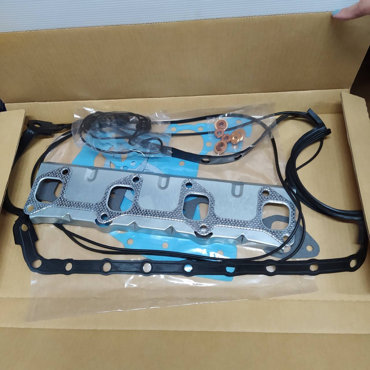 ประเก็นชุดใหญ่ ISUZU TFR 2800 / 4JB1 อีซูซุ ทีเอฟอาร์ ( ชุดใหญ่ X ไม่มีประเก็นฝาสูบและซีล X ) 5-87810294-0 (Head gasket set)