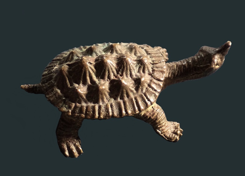 พญาเต่าเรือน เครื่องรางแห่งโชคลาภ