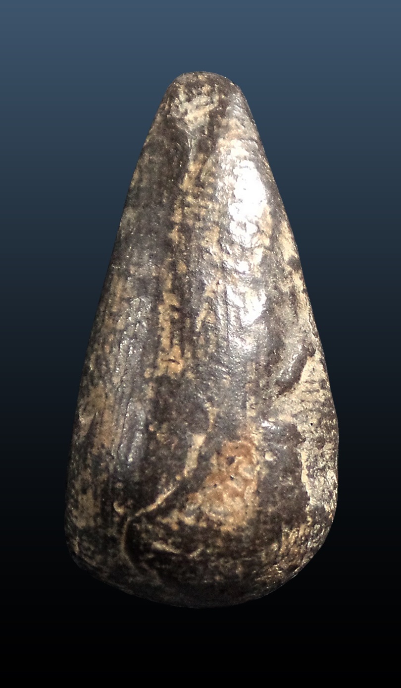 พระนางกำแพง เม็ดมะเคล็ด พิมพ์ใหญ่ กำแพงเพชร