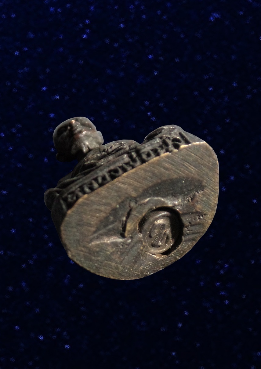 รูปหล่อ หลวงพ่อฟุ้ง วัดบางปรัง นครนายก