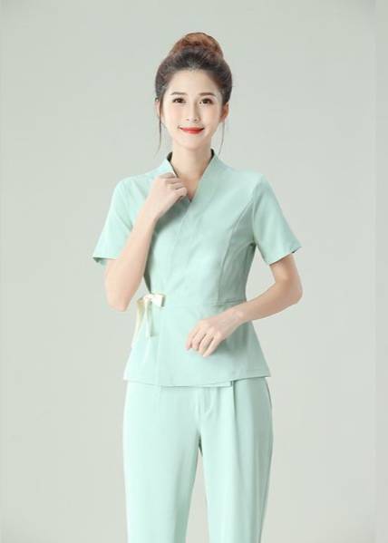 ชุดพนักงานร้านนวดสปา เสริมสวย คลินิกความงาม