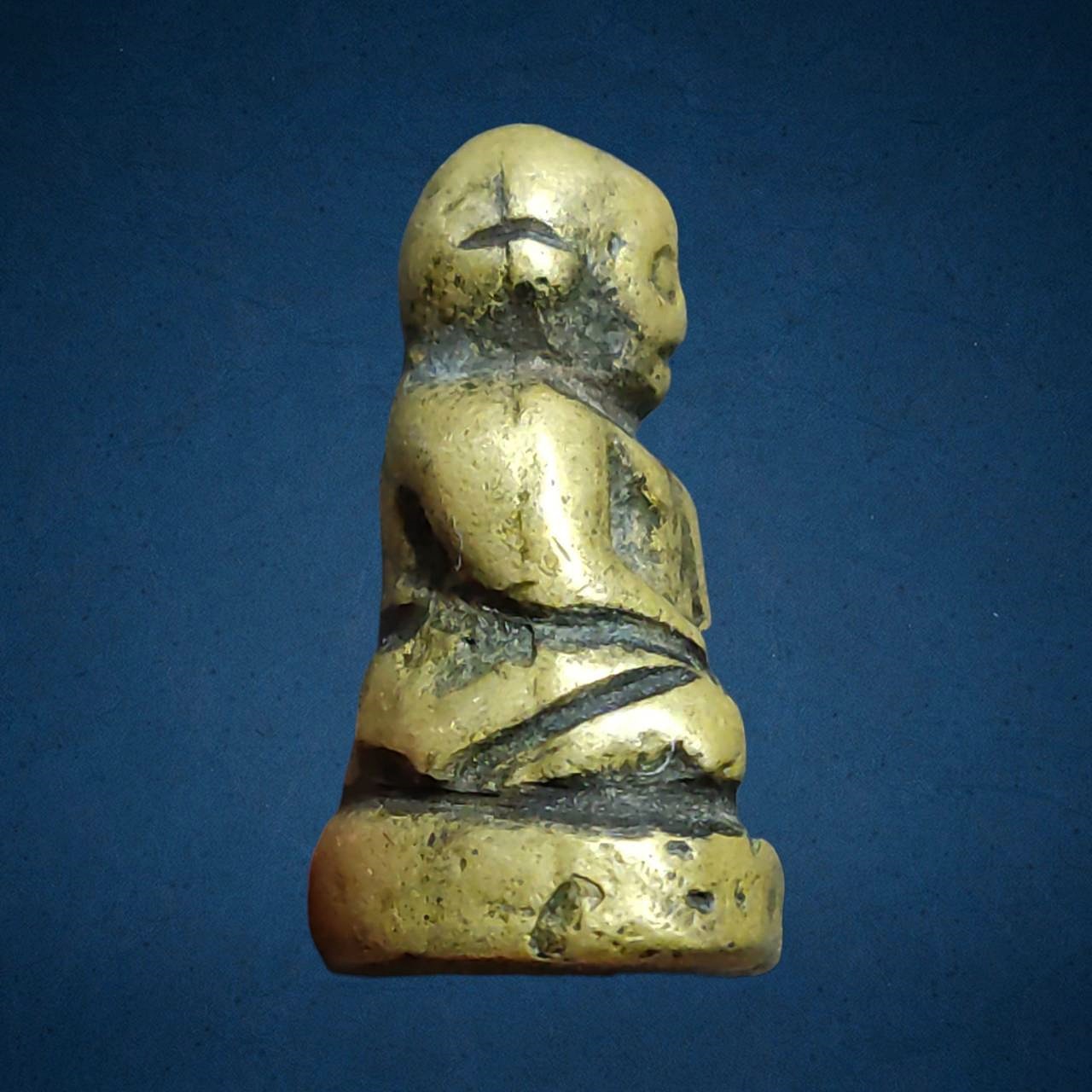 รูปหล่อหลวงพ่อเงิน วัดห้วยเขน พิจิตร พิมพ์กลาง ปี2456-2461