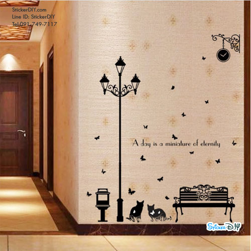 Transparent wall sticker สติ๊กเกอร์ติดผนัง เสาไฟ "Lamp Cat a day" (กว้าง145cm.xสูง153cm.)