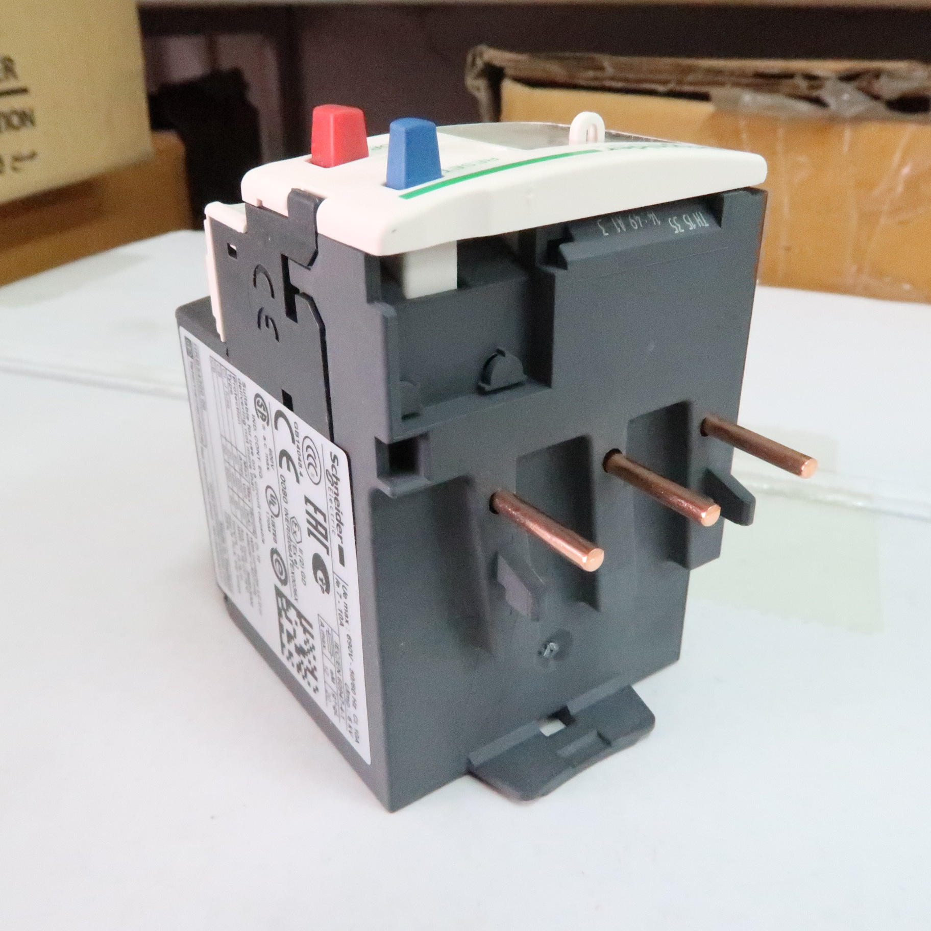 Overload Relay LRD (ใช้กับ LC1D09-32) "Schneider"