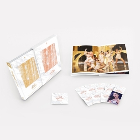 ( Pre-Order ) TWICE MONOGRAPH [ FEEL SPECIAL ] Limited Edition วางจำหน่าย 21 / 1 / 2020
