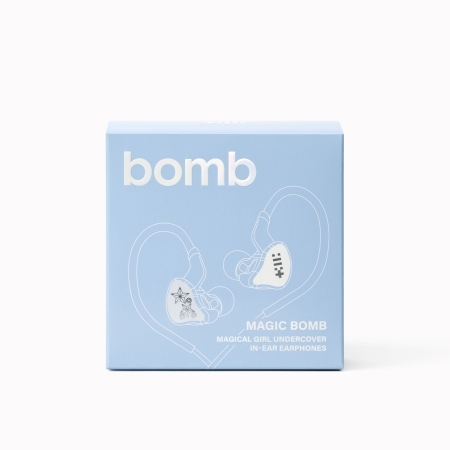 ( Pre-Order ) ILLIT 3rd Mini Album [ bomb ] ( Merch ver ) * ไม่มี Poster พับในกล่อง * วางจำหน่าย 16 / 6 / 2025