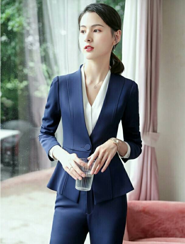 ชุดสูท ชุดพนักงานต้อนรับ ชุดพนักงานออฟฟิศ