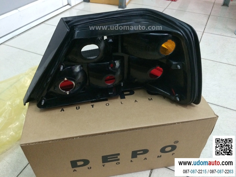 เสื้อไฟท้าย BENZ W124 ปี85-92