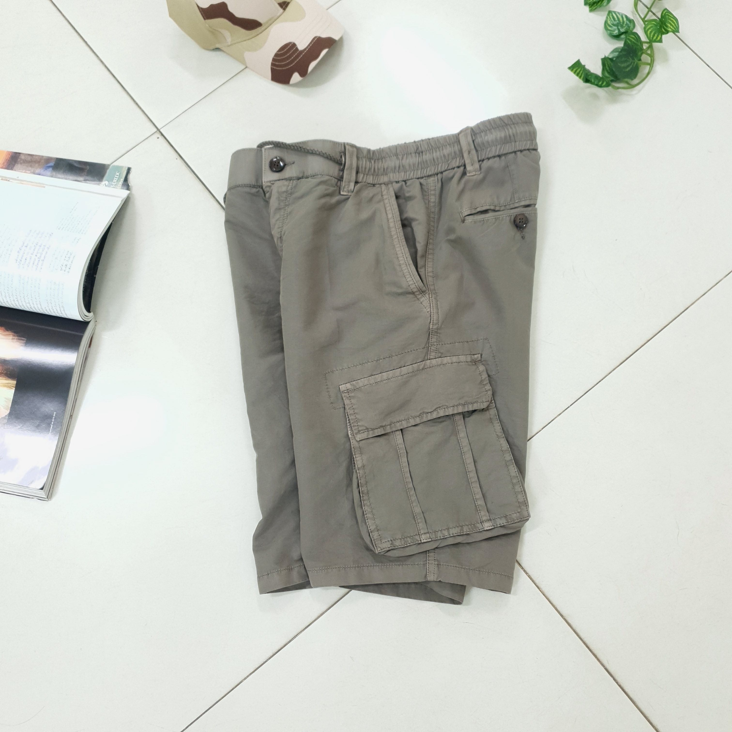กางเกงคาร์โก้ขาสั้น กระเป๋าเยอะทรงสวย มีไซร์ เหมาะสำหรับวันสบายๆ ใส่ได้ทั้งผู้ชาย ผู้หญิง