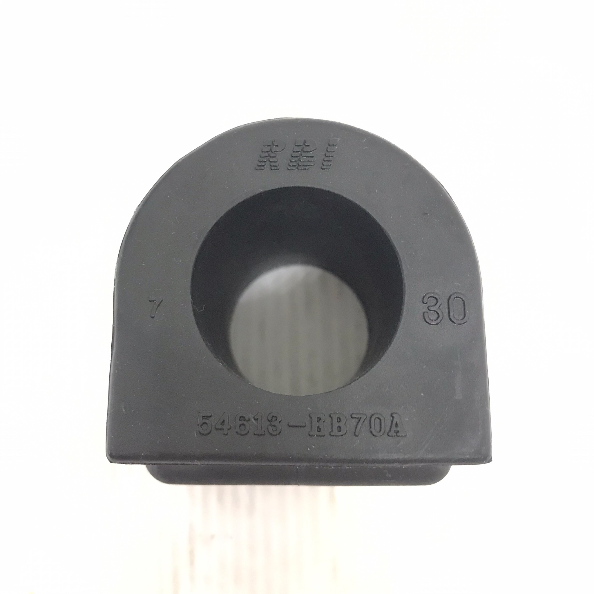 ลูกยางกันโคลง ตัวหน้า NISSAN NAVARA D40T นิสสัน นาวาร่า / รูใน 29 มิล / เบอร์ 54613-EB70B / N21NR21F / RBI stabilizer shaft rubber (1 ตัว)