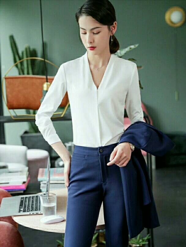 ชุดสูท ชุดพนักงานต้อนรับ ชุดพนักงานออฟฟิศ