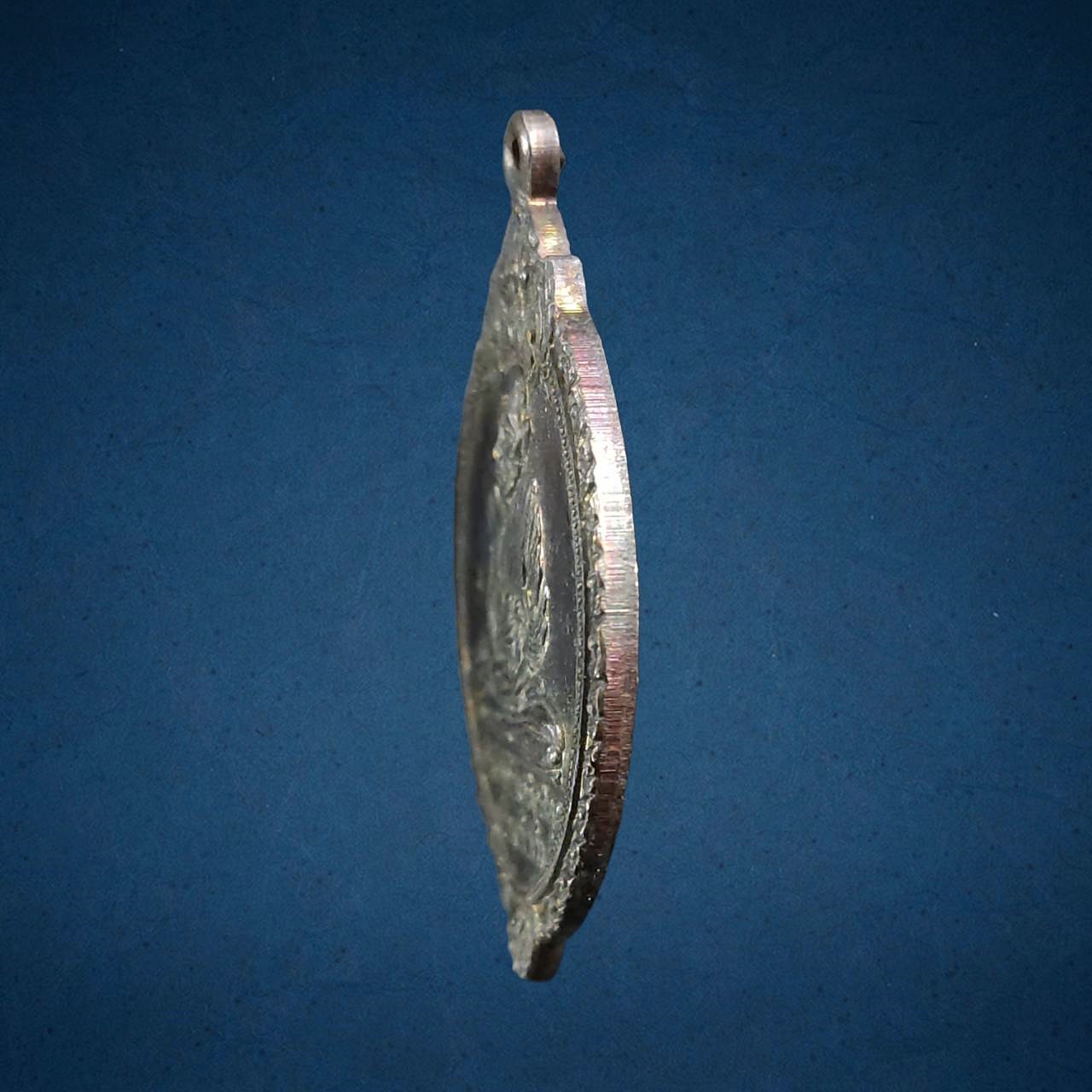 เหรียญหลวงพ่อเอีย วัดบ้านด่าน จ.ปราจีนบุรี ปี2520 เนื้อทองแดง (ออกให้วัดดงไชยมัน ปราจีนบุรี)