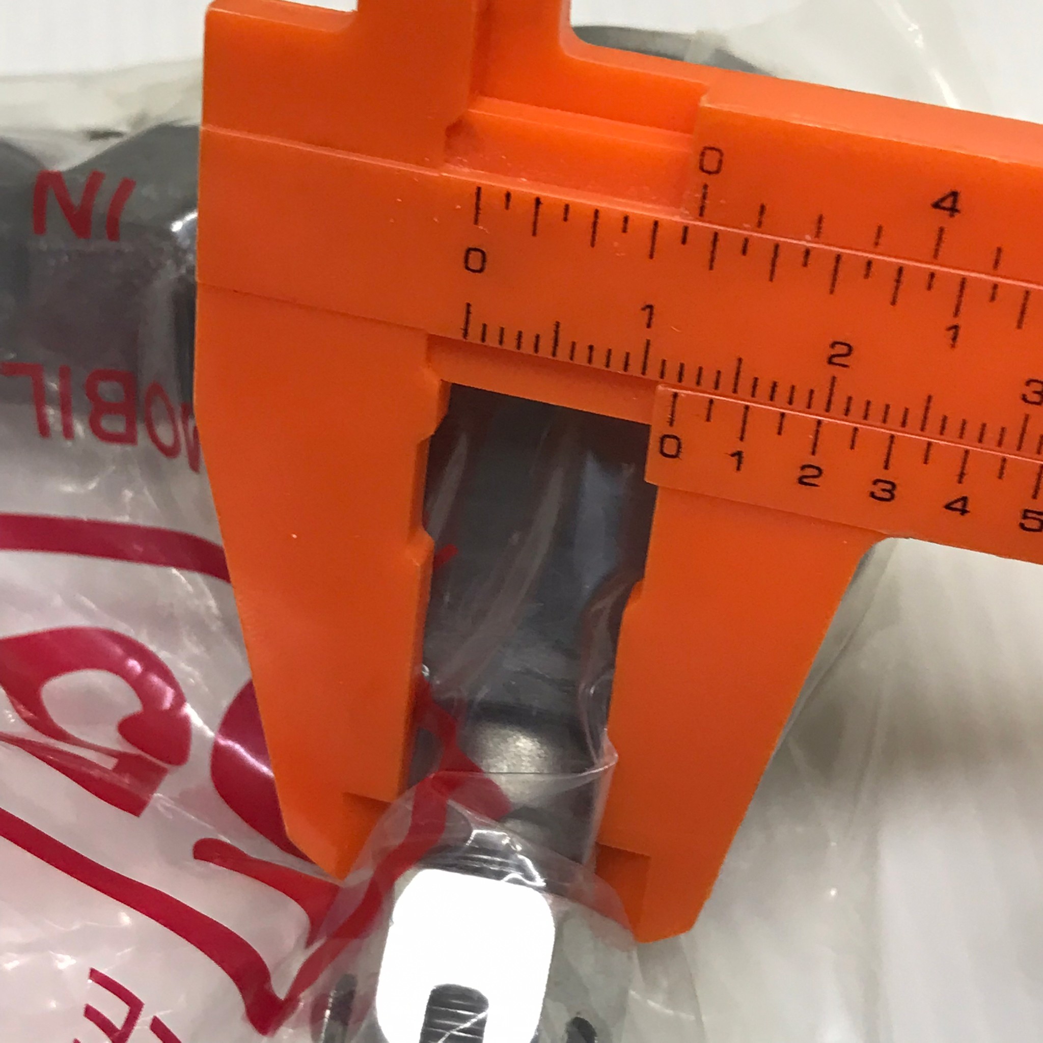 ลูกหมากคันชักสั้น TOYOTA SOLUNA AL50 ปี 1996-2001 / STARLET โตโยต้า โซลูน่า / เบอร์ SE-2941 / 45046-19206 / ยี่ห้อ 555 / Three Five (TIE ROD END) 1 คู่ (JAPAN)