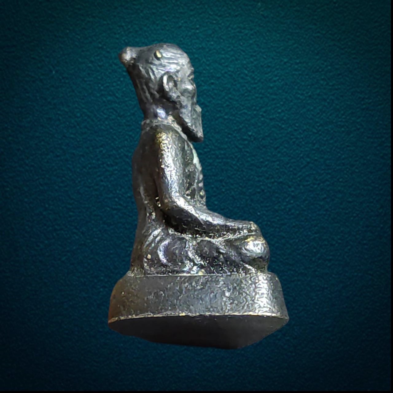 รูปหล่อท่านหมอปู่ชีวกโกมารภัจจ์ แพทย์ประจำพระองค์พระโคตมพุทธเจ้า