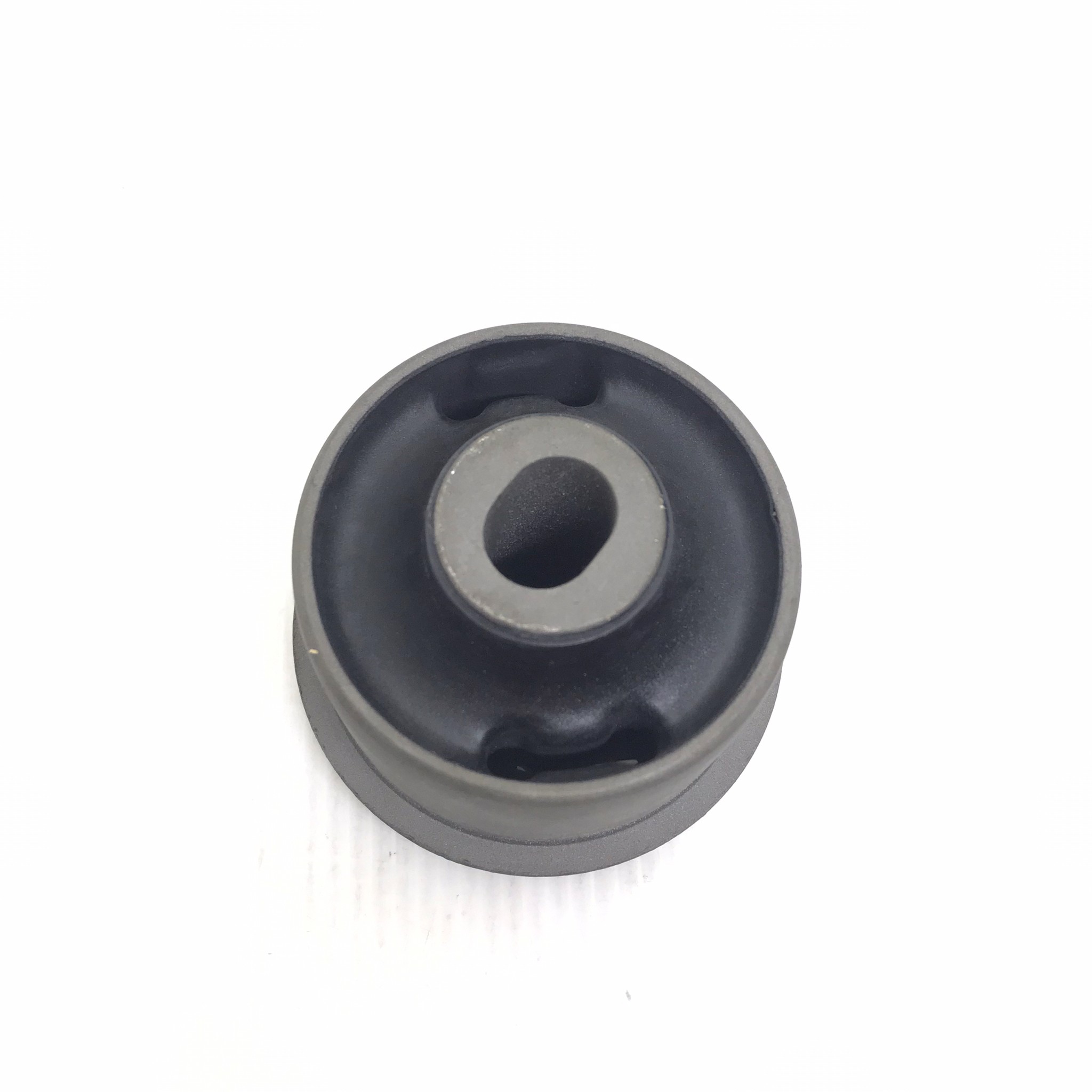 (1ตัว) บู๊ชปีกนก MAZDA ตัวล่าง ตัวใหญ่ MAZDA 2 ปี 2009-2014 ( ข้างขวา ) ตัว ล่าง มาสด้า / LOWER / BIG ARM BUSHING ยี่ห้อ RBI / เบอร์ DL33 34 300B-1 / D24MZ2WBR