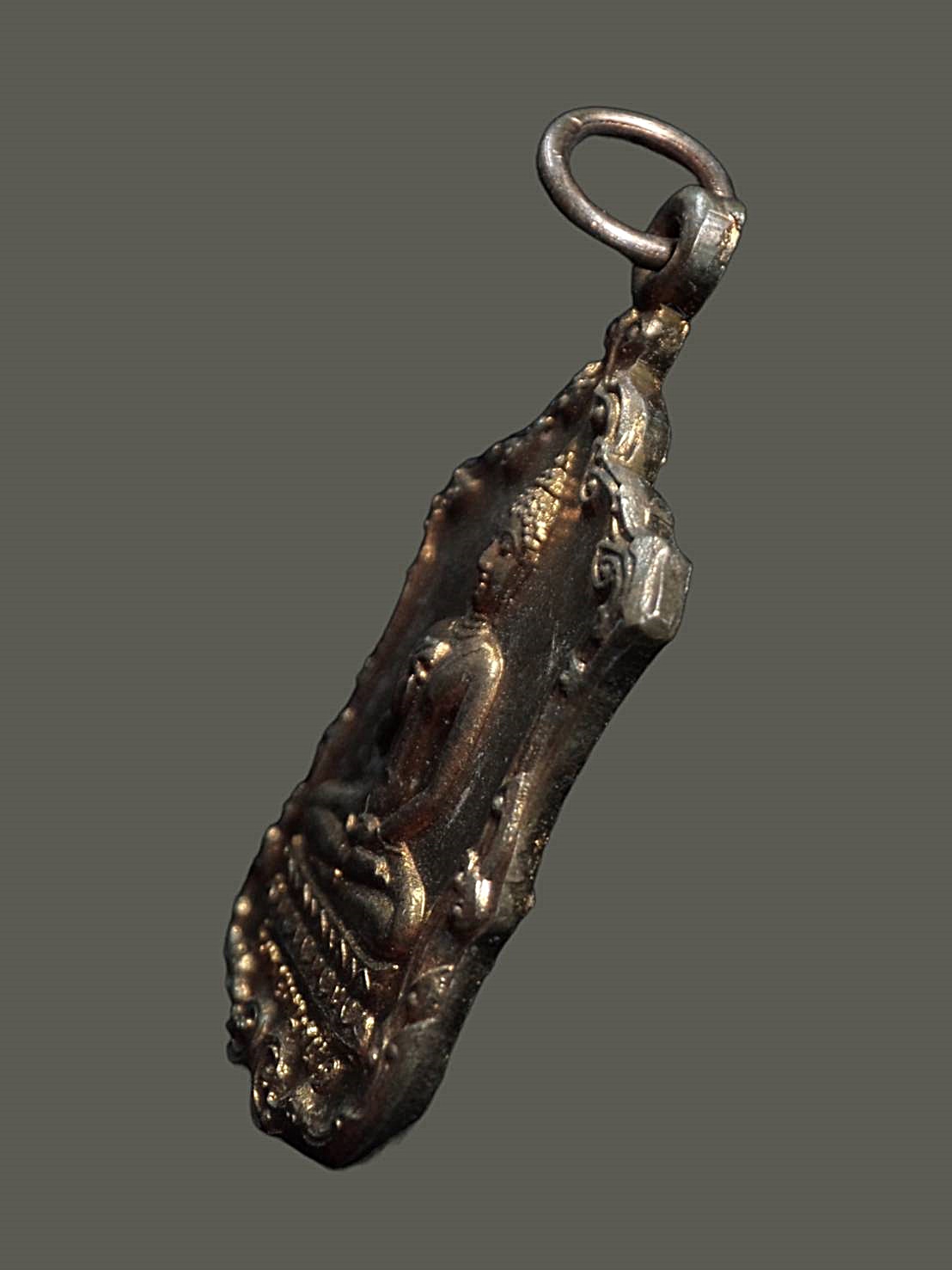 เหรียญพระพุทธนั่งบัว(ชีวก โกมารภัทร) วัดทรายงาม จ.จันทบุรี ปี 2527 เนื้อทองแดง