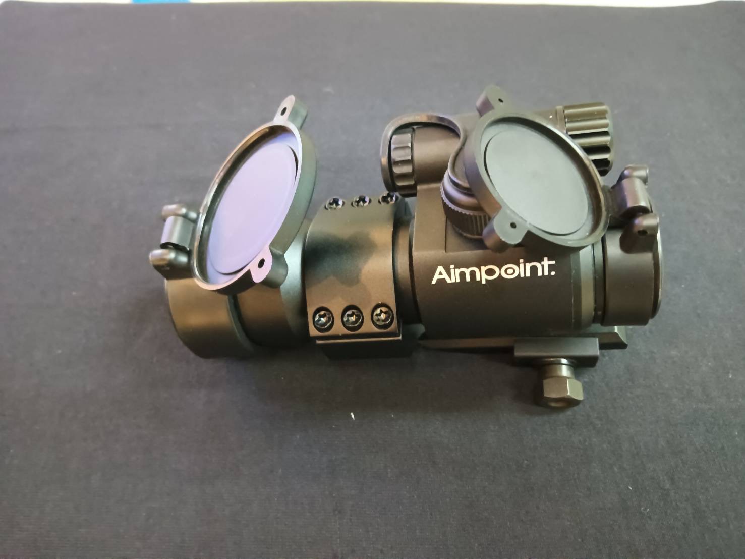 AimPoint หน้าตะแกรง เลนส์สีแดง