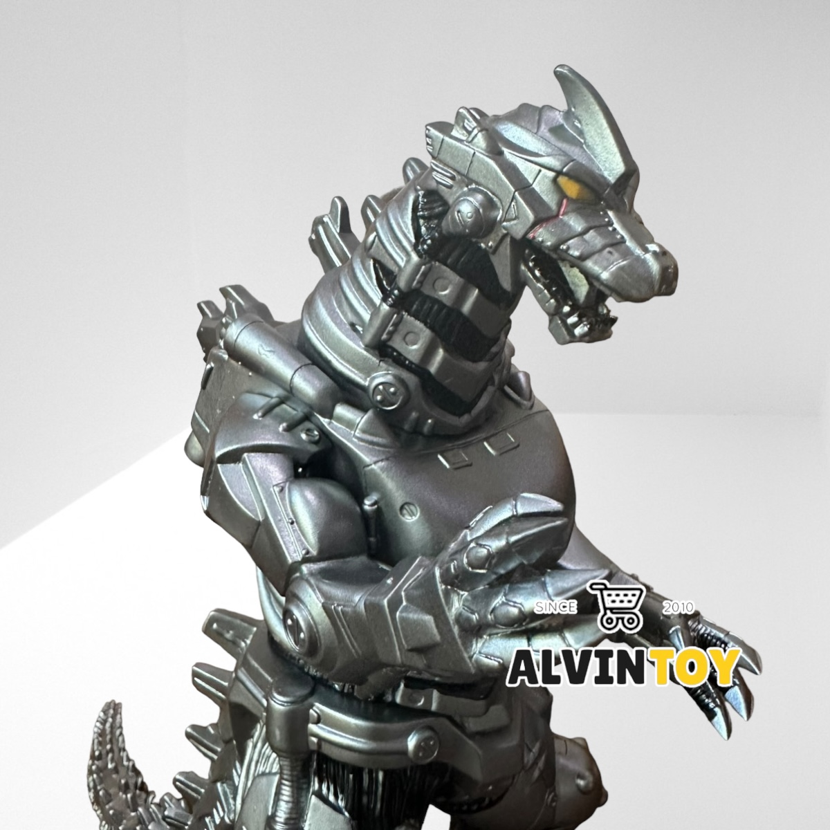 โมเดล Godzilla - ก็อตซิลล่า สีเงิน ขนาดความสูง 32 cm. กว้าง 32 cm.