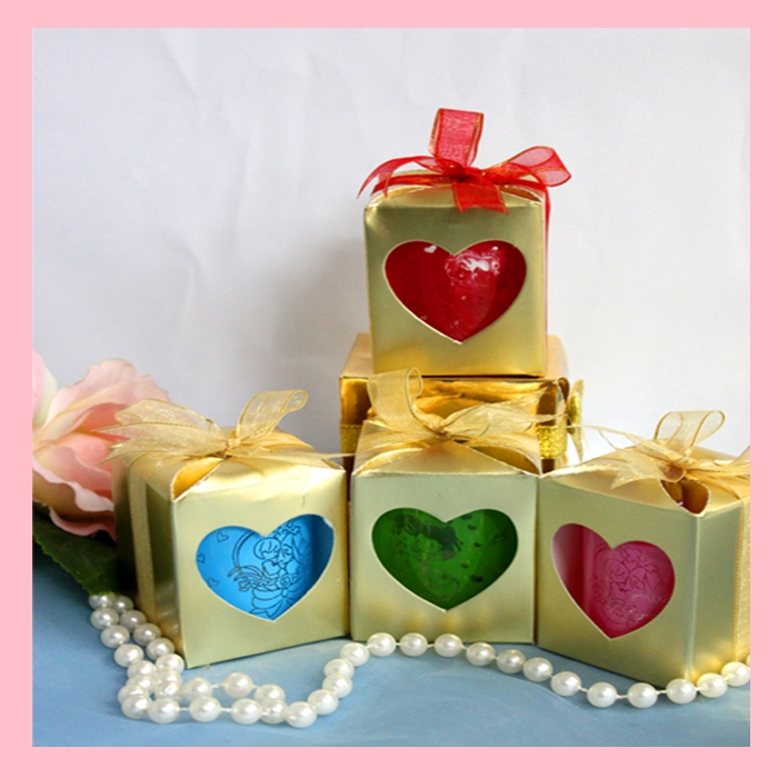 แก้วเป๊ก กล่องสีทองด้าน ผูกโบว์พร้อมป้ายชื่อ (เลือกสีได้)