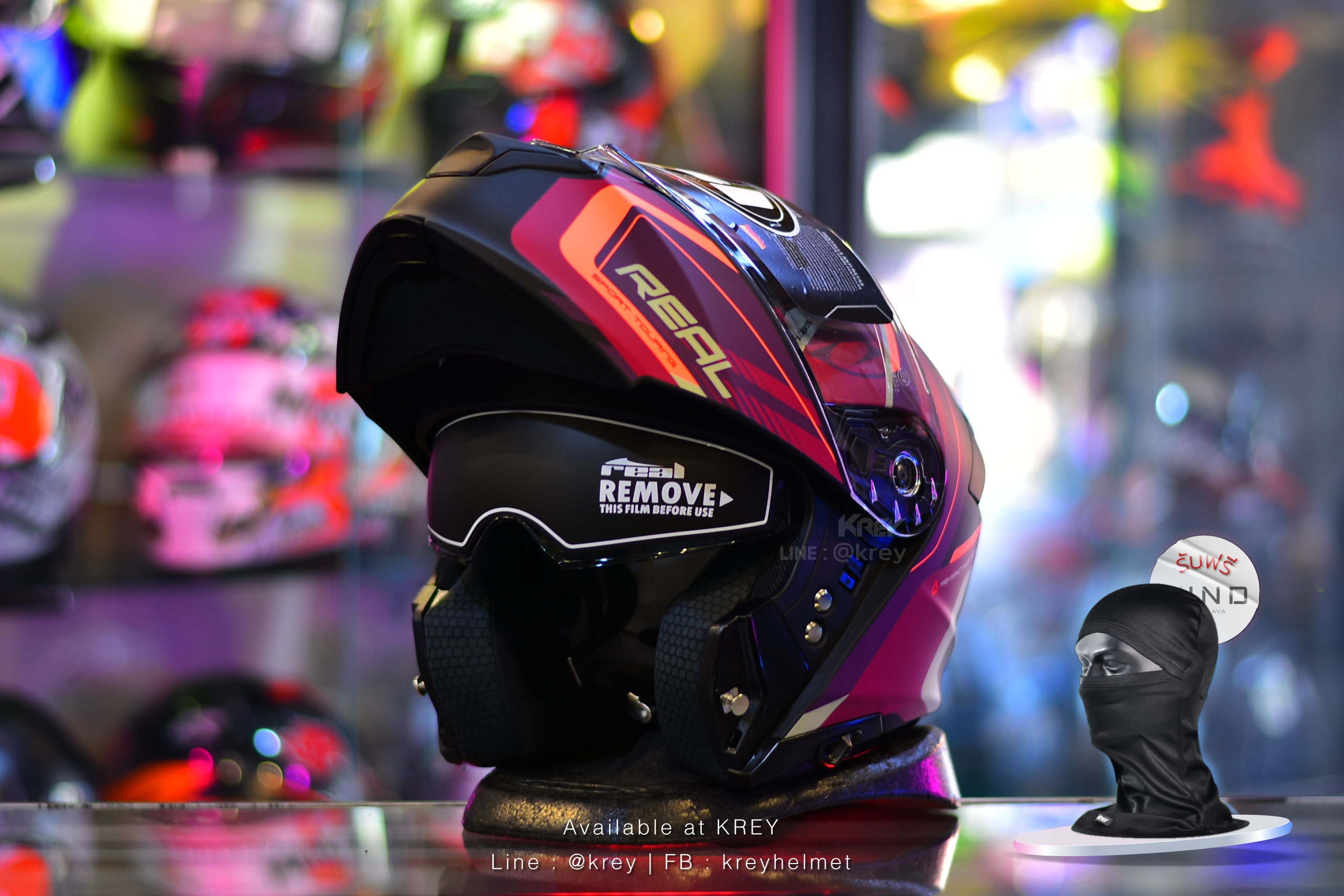 Real model Atlas Stratus Matt Black Burgundy