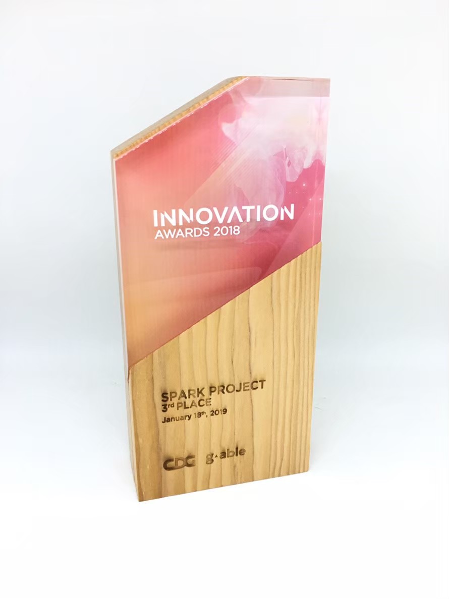 WOODTROPHY006