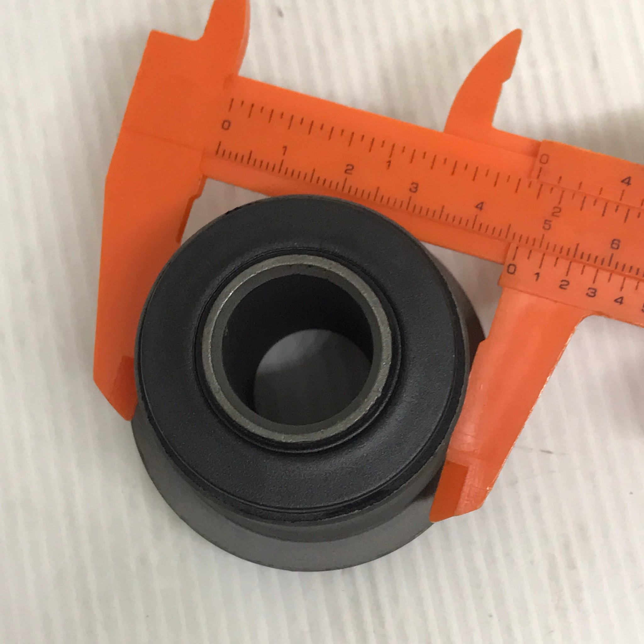 (1ตัว) บู๊ชปีกนก TOYOTA ตัวบน ตัวเล็ก LH112 / KDH222 / Commuter / TIGER 4WD ตัว บน โตโยต้า / รถตู้หัวจรด รถตู้คอมมูเตอร์ ไทเกอร์ / UPPER / SMALL ARM BUSHING ยี่ห้อ RBI / เบอร์ 48632-26010 / 48632-35050 / 48632-26090 / T2464PS