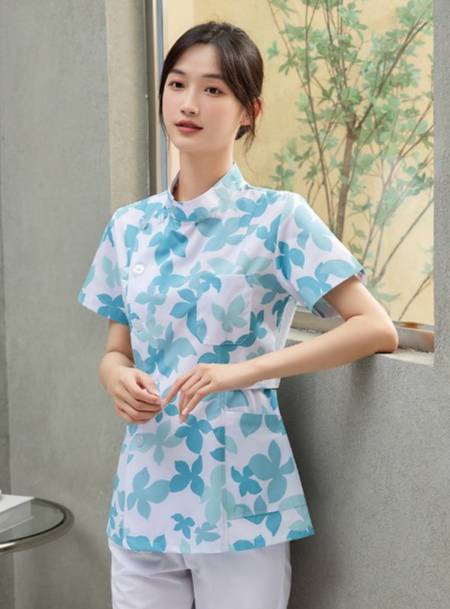 ชุดพยาบาล ชุดพี่เลี้ยงเด็ก ชุดดูแลผู้ป่วย