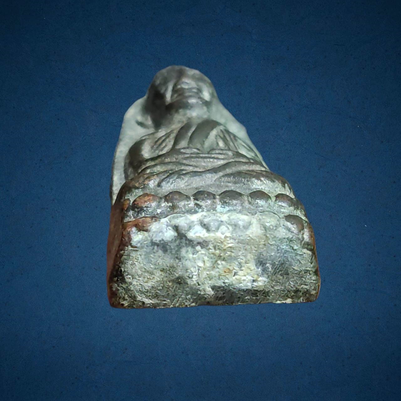 หลวงพ่อทวด เตารีดหลังหนังสือเล็ก ว.จุด วัดช้างให้ ปัตตานี ปี2505