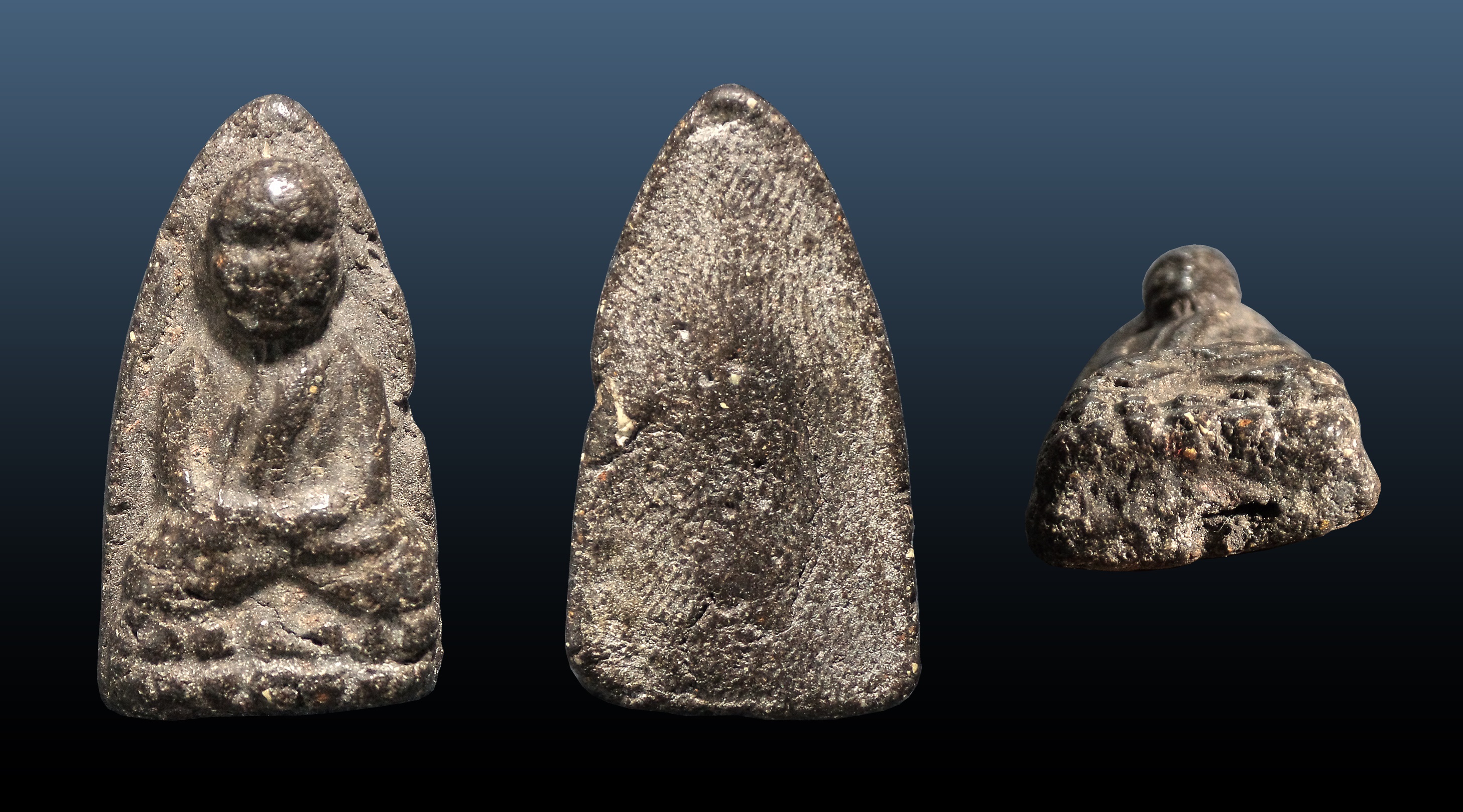 หลวงพ่อทวด เนื้อว่าน พิมพ์ใหญ่ งัดช้างให้ จ.ปัตตานี ปี2497