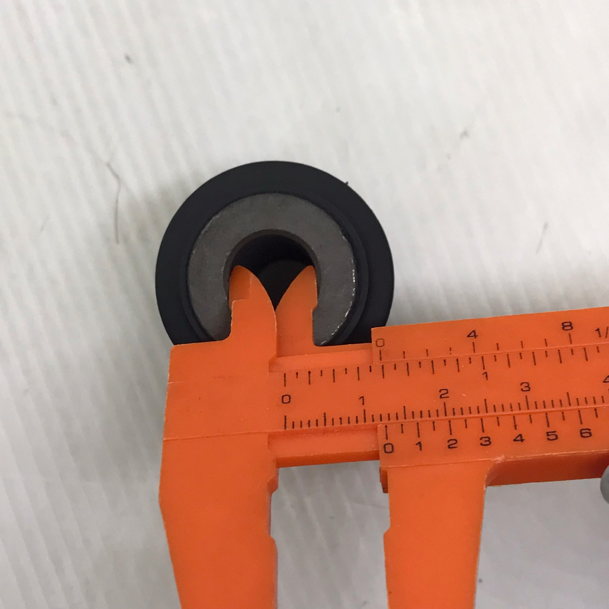 (1ตัว) บู๊ชปีกนก MAZDA ตัวล่าง ตัวเล็ก MAZDA 2 ปี 2009-2014 / FIESTA ปี 2010-2016 ตัว ล่าง มาสด้า เฟียสต้า / LOWER / SMALL ARM BUSHING ยี่ห้อ RBI / เบอร์ DL33 34 470 / DL33 34 300B-2 / D24MZ2WS