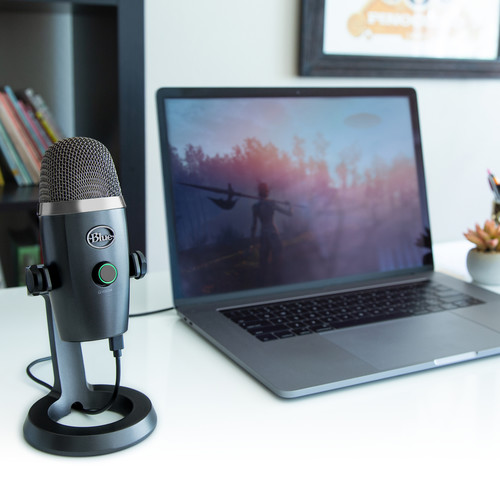 Blue Yeti USB (Blackout) ไมค์ USB แบบมัลติแพทเทิร์น, ไลฟ์สด, สตรีมมิ่ง, พอดแคสท์, 16-Bit/48 kHz, รองรับ PC, Mac, OSx รับประกัน 1 ปี