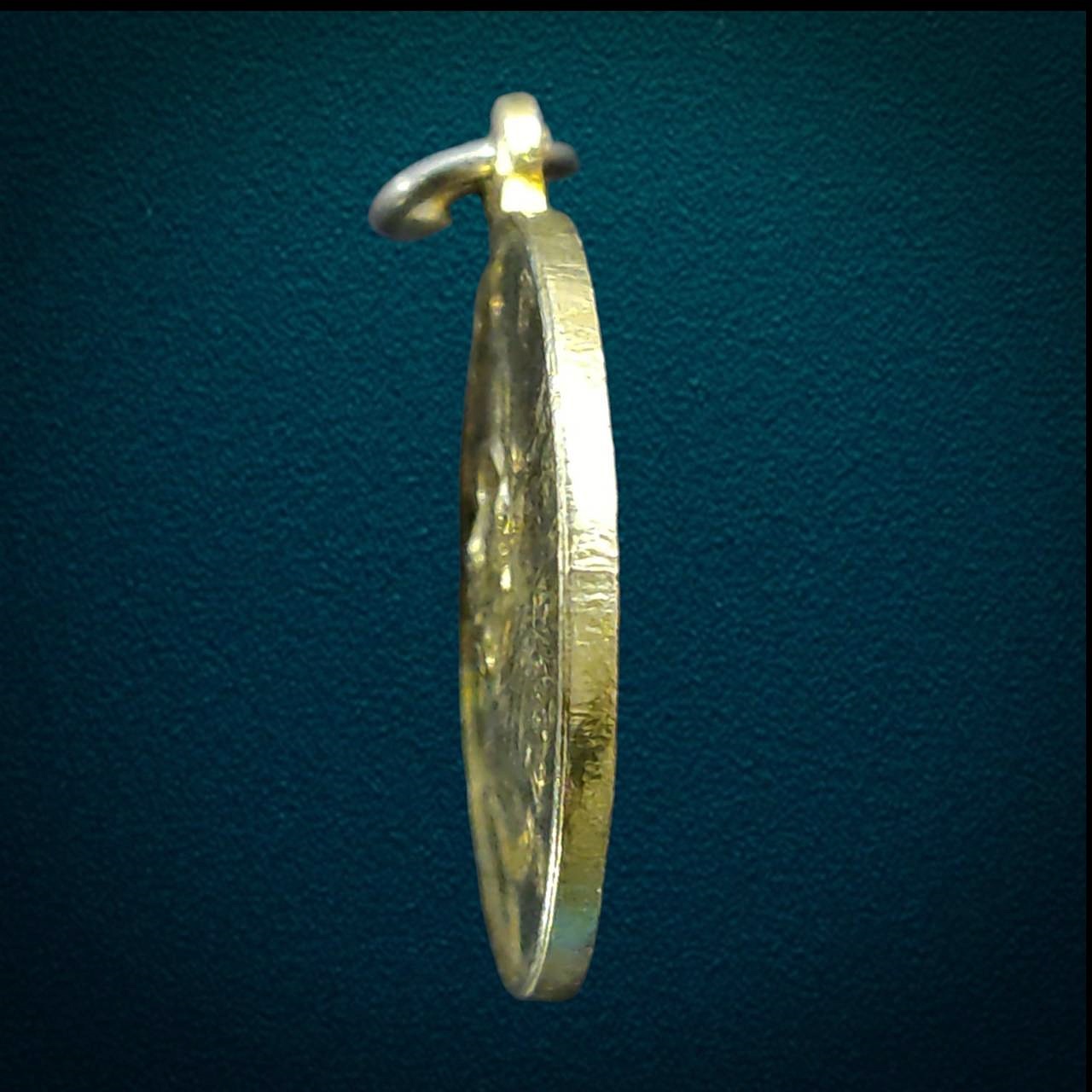 เหรียญหลวงพ่อเณรน้อย โพธิสัตโต วัดแสนสุขสุทธิวราราม(วังแสนสุข)บางแสน ชลบุรี ปี2529