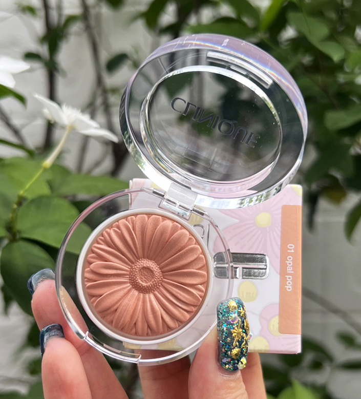 Clinique Cheek Pop Blush Pop 3.5g. (เคาเตอร์ 1,200฿) #01 Opal Pop