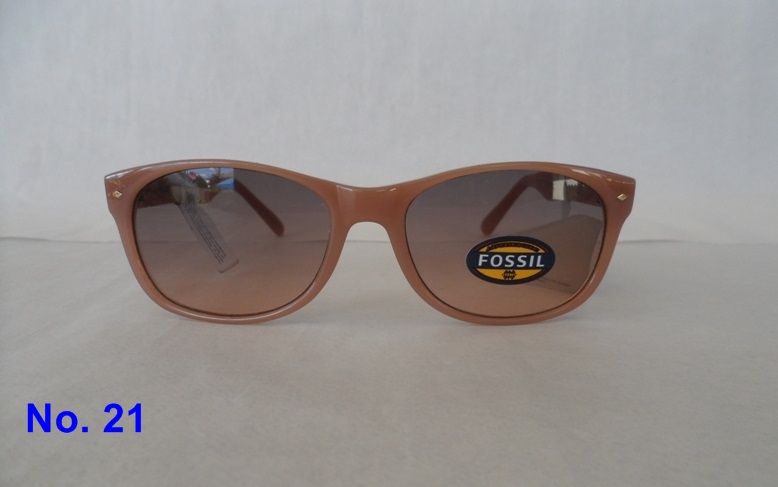 Fossil No.21 ทรง Wayfarer กรอบน้ำตาลอ่อน