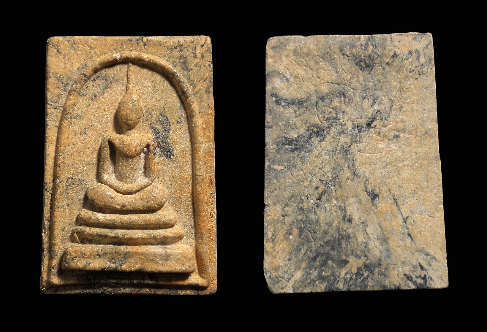 พระสมเด็จลายเสือ หลวงพ่อมุม วัดปราสาทเยอร์ จ.ศรีสะเกษ