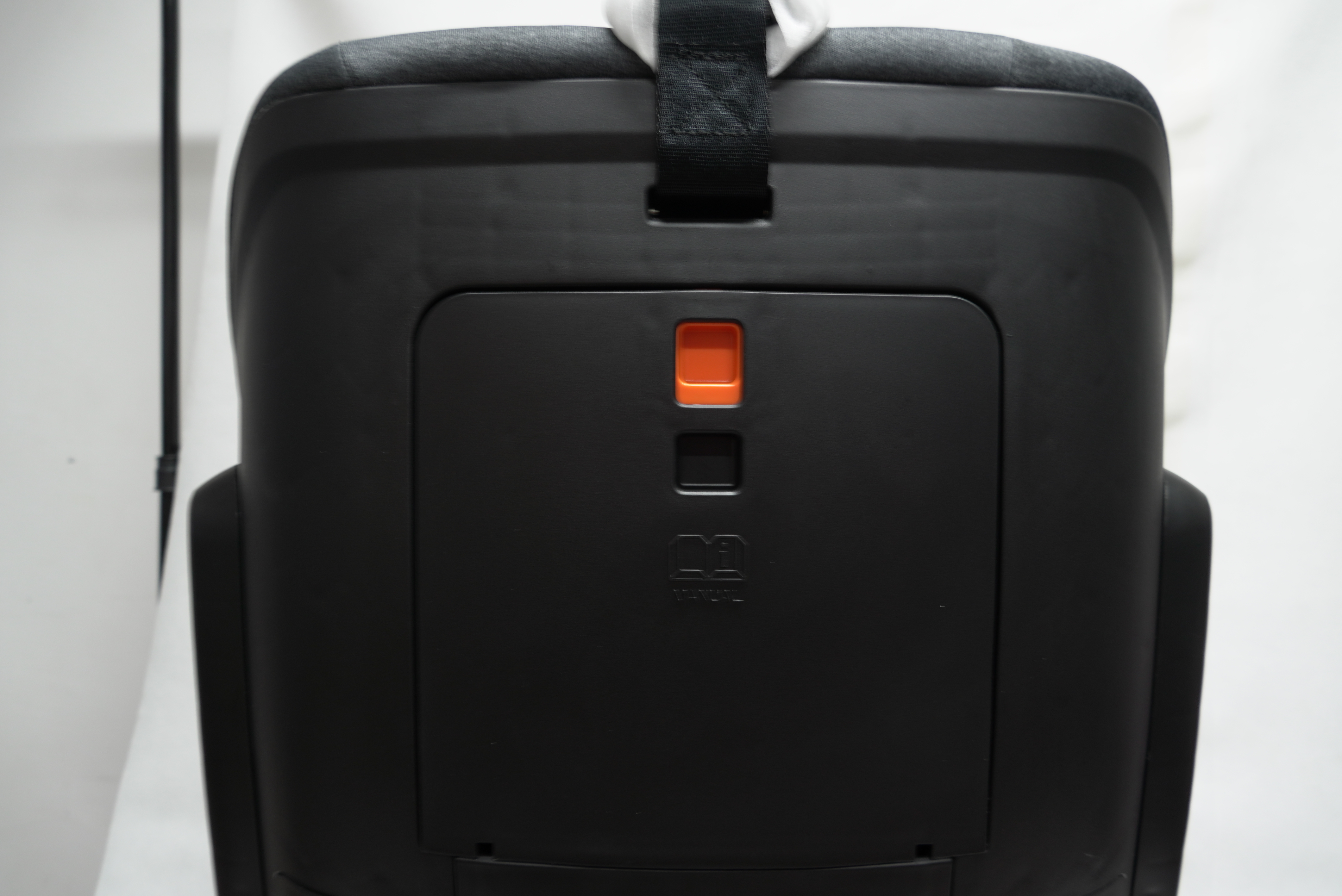 Welldon คาร์ซีท รุ่น Nova Plus (9 เดือน - 12 ปี)