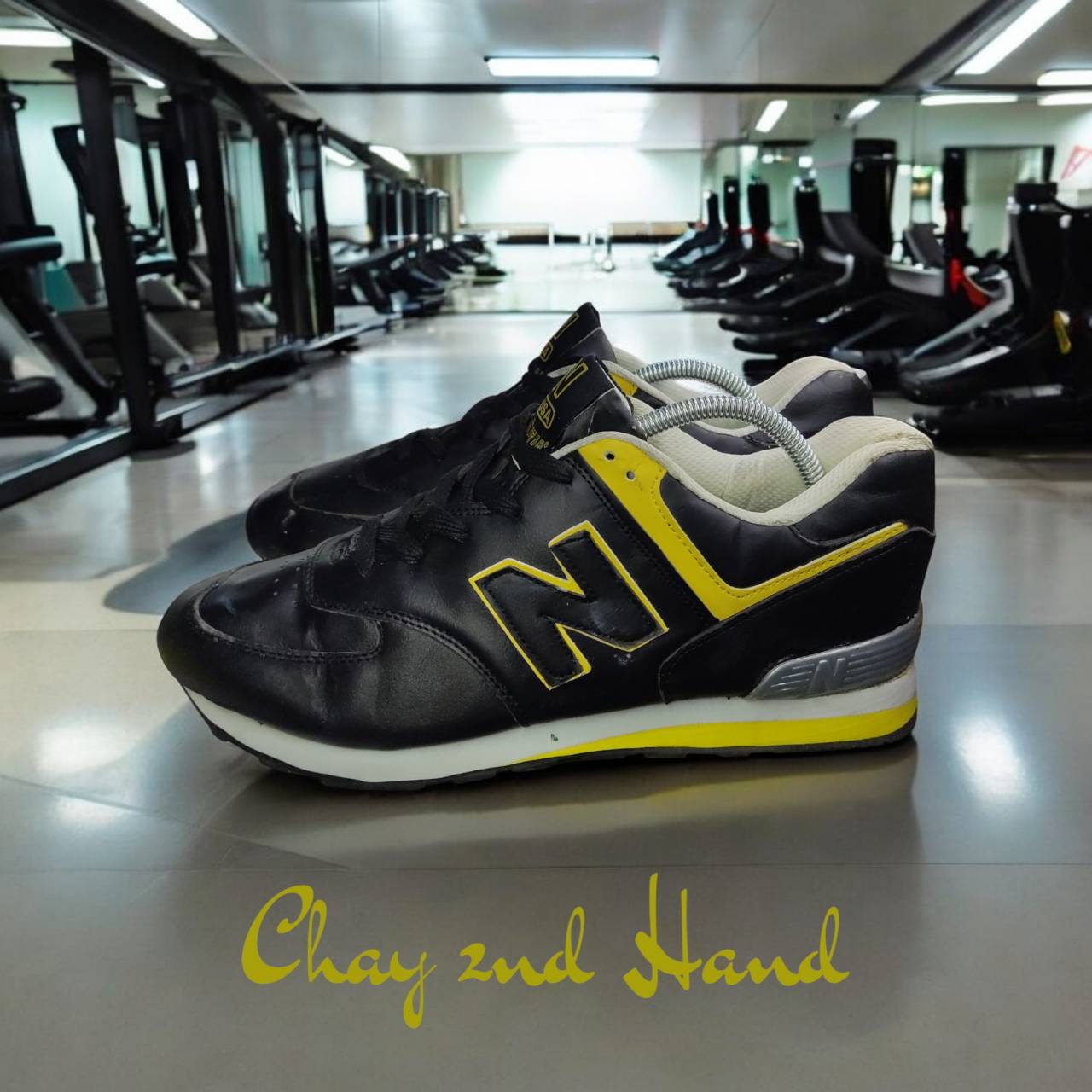 รองเท้ามือสอง SIZE#42 แบรนด์ดัง สภาพสวย ตรงปก SH42A35N231