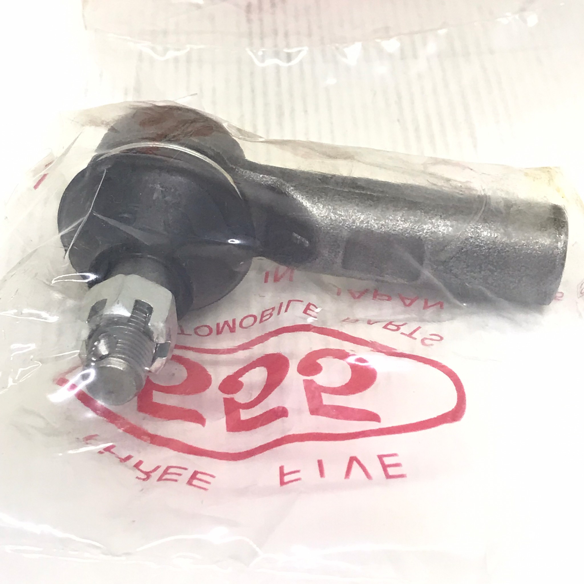 ลูกหมากคันชักสั้น TOYOTA CAMRY ปี 1993-1997 โตโยต้า คัมรี่ / เบอร์ SE-2931 / 45046-29255 / ยี่ห้อ 555 / Three Five (TIE ROD END) 1 คู่ (JAPAN)