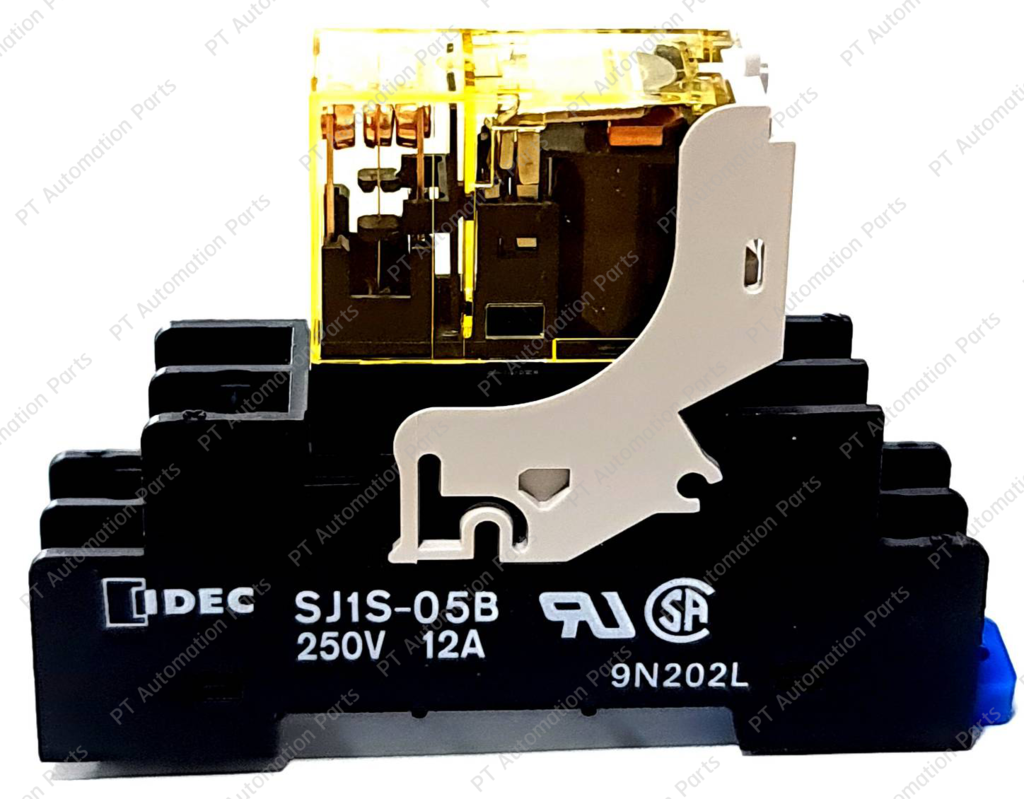 (แพ็ค/10ชุด) รีเลย์พร้อมซ็อกเก็ต IDEC RJ1S-CL-A220 SJ1S-05B 220VAC 12A 1 คอนแทค 5 ขา มีไฟแสดงสถานะ LED Slim Power Relay with Socket