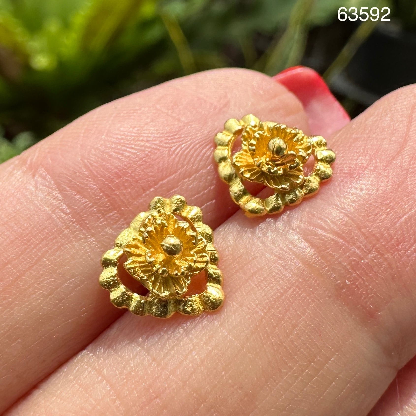 รหัส 63592 ต่างหู ดอกไม้ หัวใจ ทอง22K (91.6%) ใส่ติดหูได้ทุกวัน นน. 2.29 g