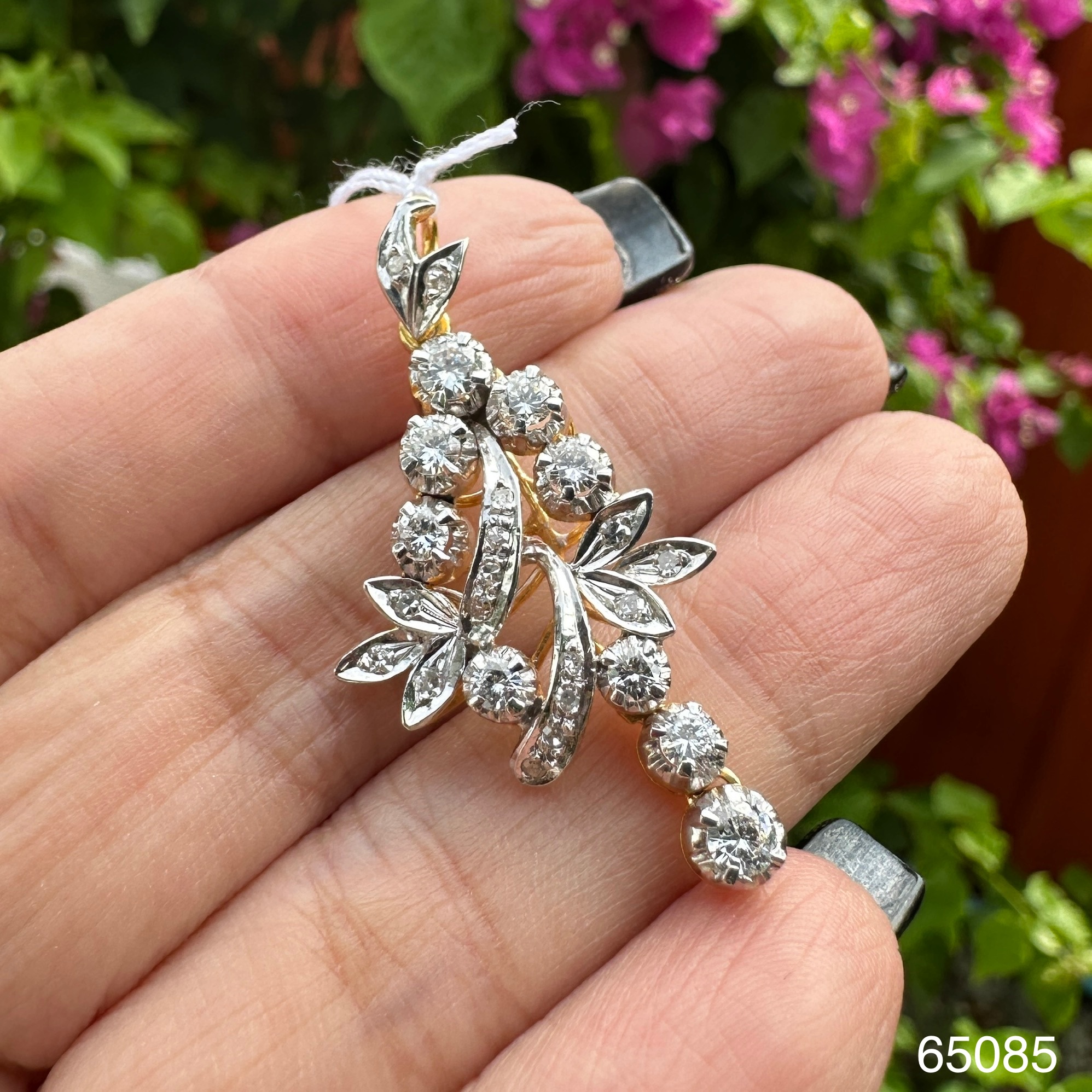 รหัส 65085 จี้ เพชรโบราณ เพชร 25 เม็ด 0.80 กะรัต งานทองขาวโบราณ(ปาหะ) นน. 4.26 g